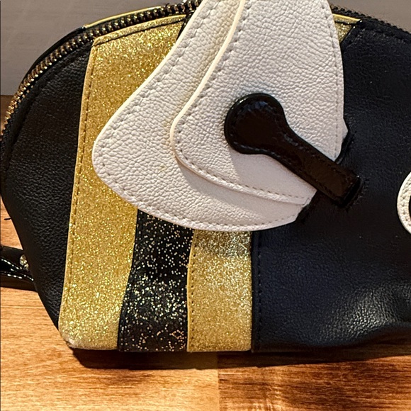 Betsey Johnson Kitsch Sting Me Bumble Bee Clutch Wristlet Bag Women's Black Gold - Picture 8 of 16